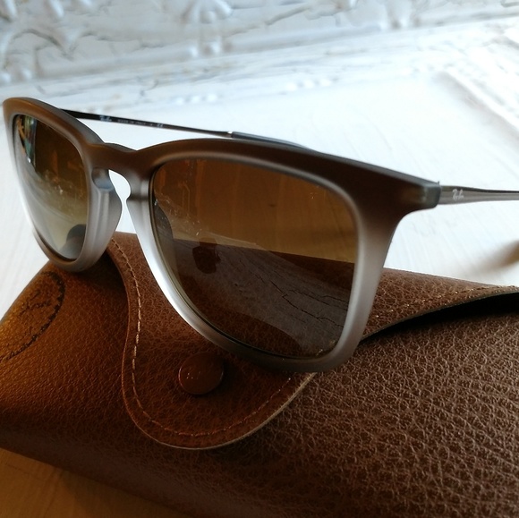 Ray-Ban Accessories - Ray-Ban sunglasses